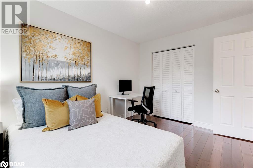 












3097 SWANSEA Drive

,
Oakville,




Ontario
L6L6H7

