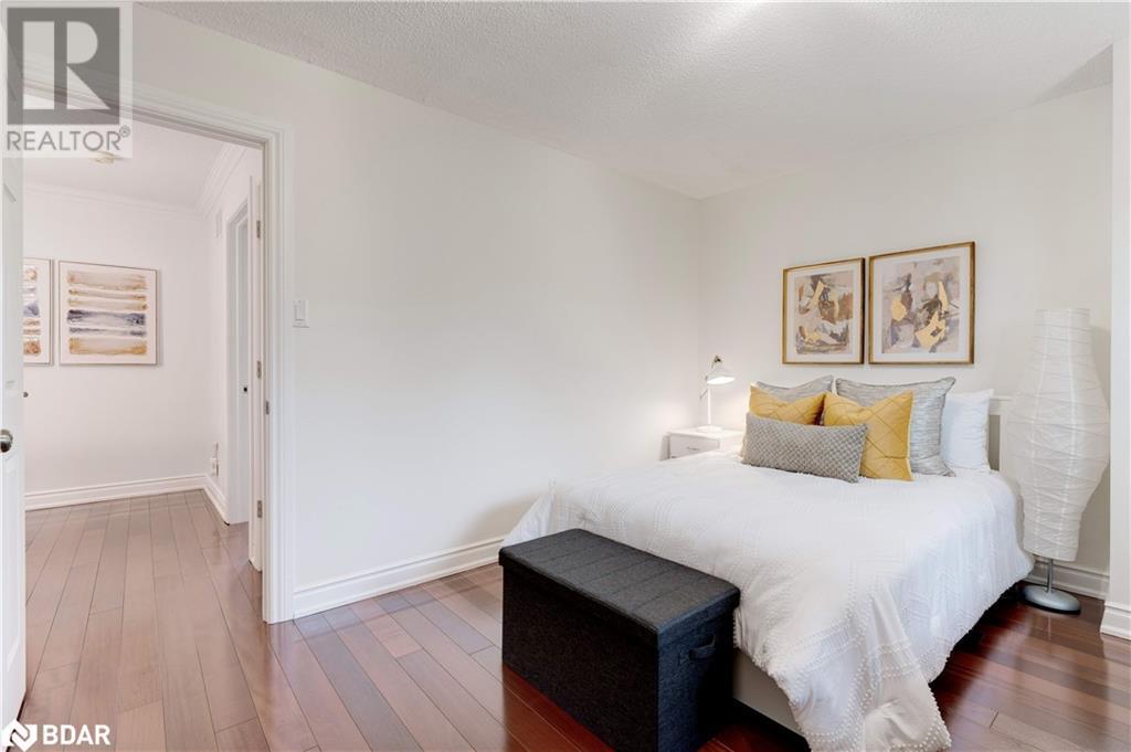 












3097 SWANSEA Drive

,
Oakville,




Ontario
L6L6H7

