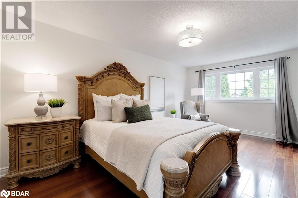 












3097 SWANSEA Drive

,
Oakville,




Ontario
L6L6H7


