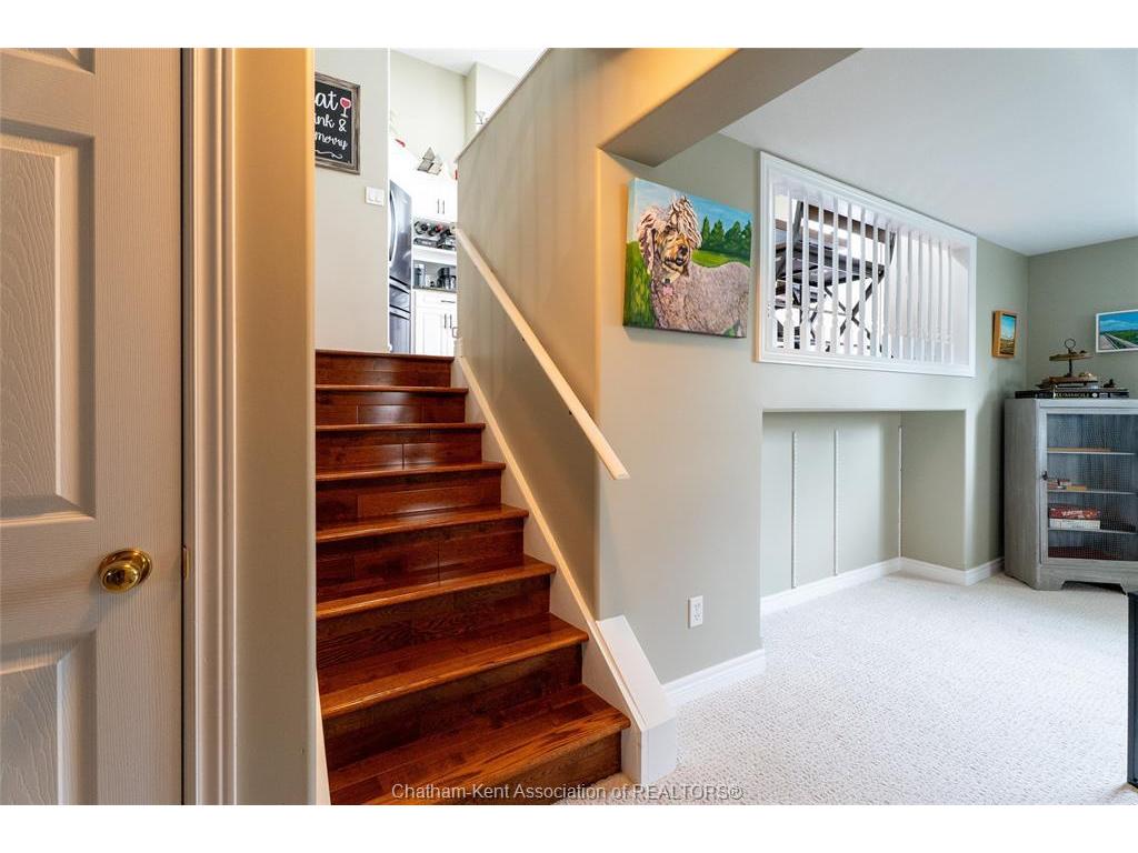 









433


Keil

Trail North,
Chatham,




ON
N7L 5R2

