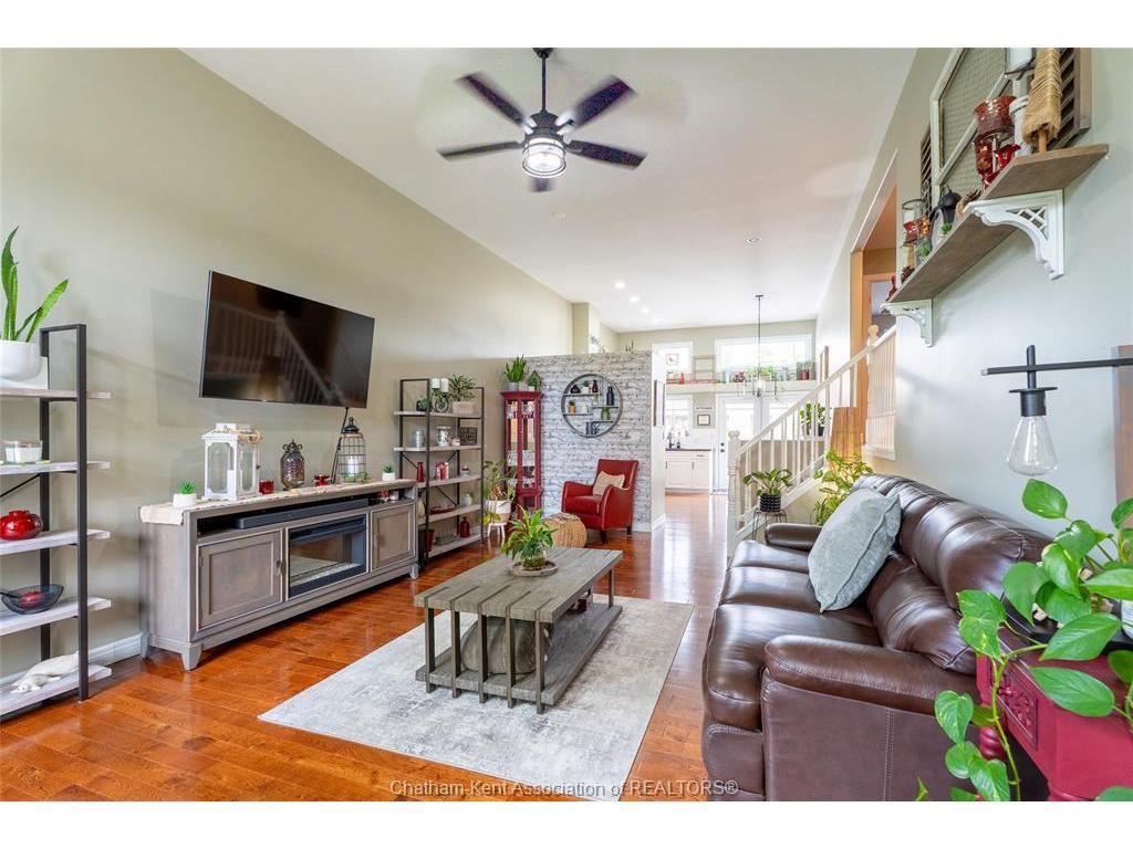 









433


Keil

Trail North,
Chatham,




ON
N7L 5R2

