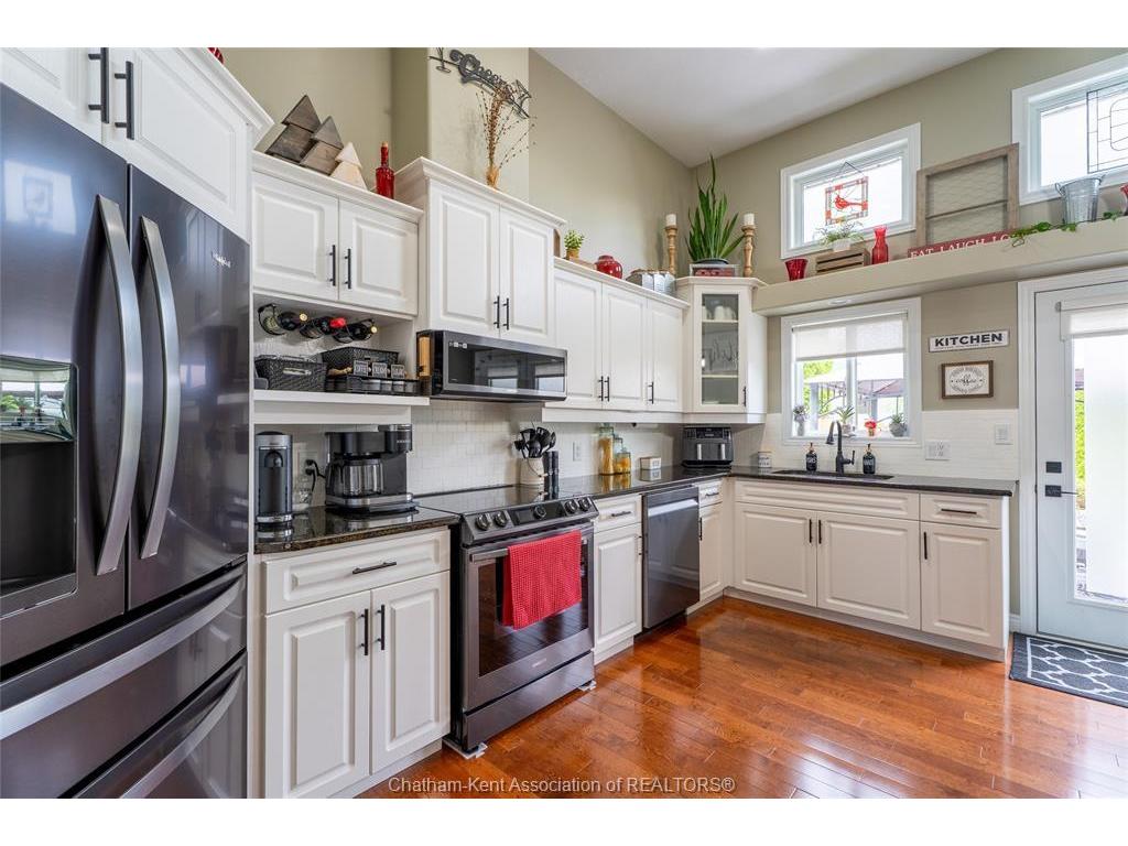









433


Keil

Trail North,
Chatham,




ON
N7L 5R2

