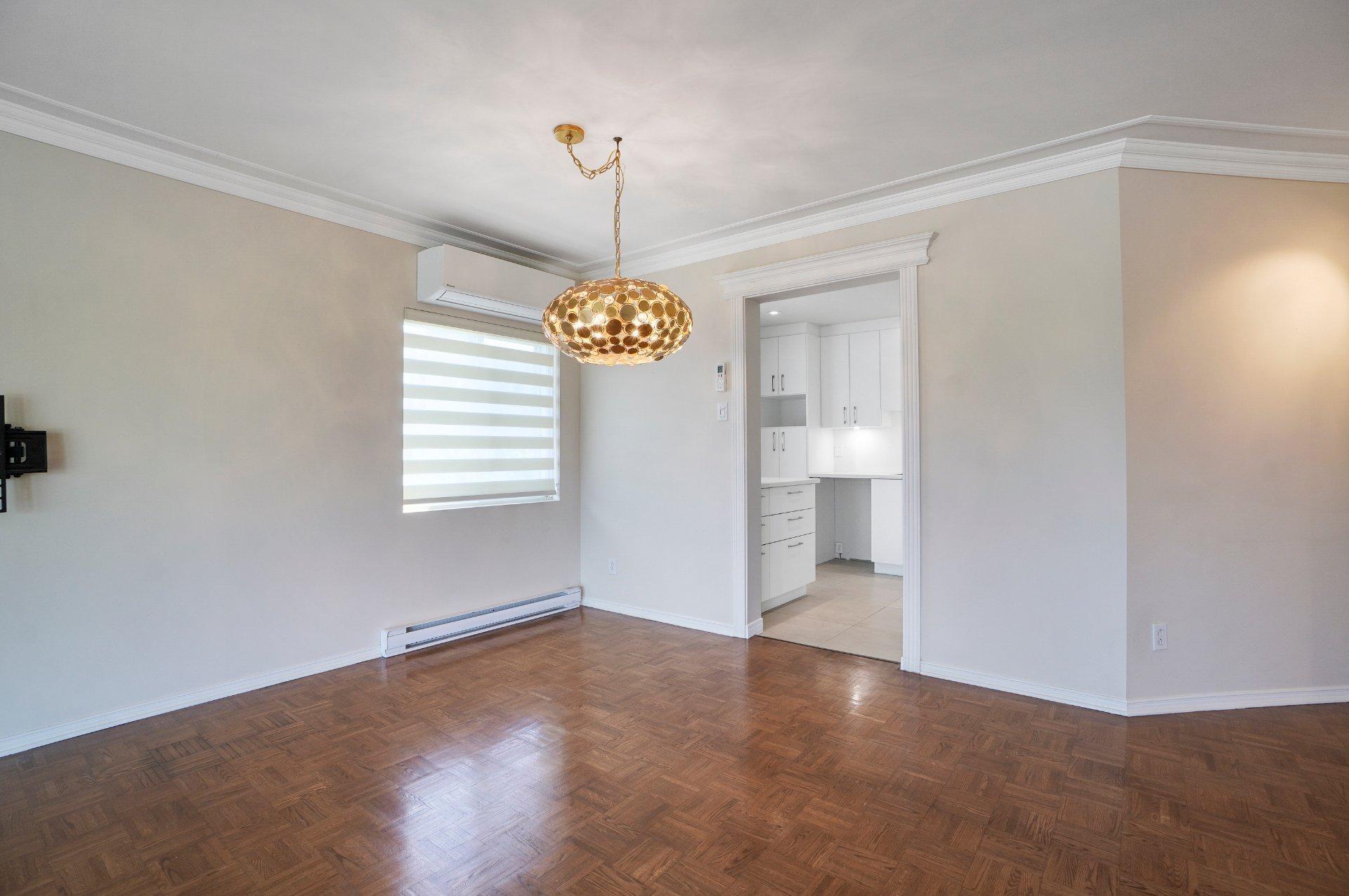 









5270


Rue Riviera

, 306,
Montréal (Pierrefonds-Roxboro),




QC
H8Z3H2

