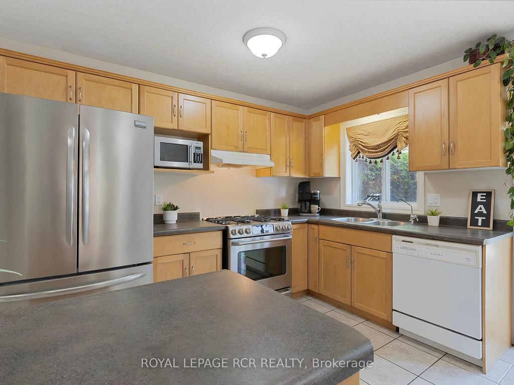 









69


Spencer

Avenue,
Orangeville,




ON
L9W 5E7

