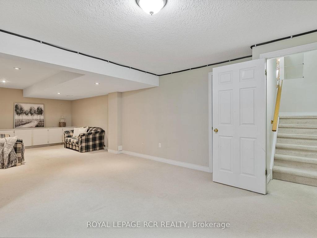









69


Spencer

Avenue,
Orangeville,




ON
L9W 5E7

