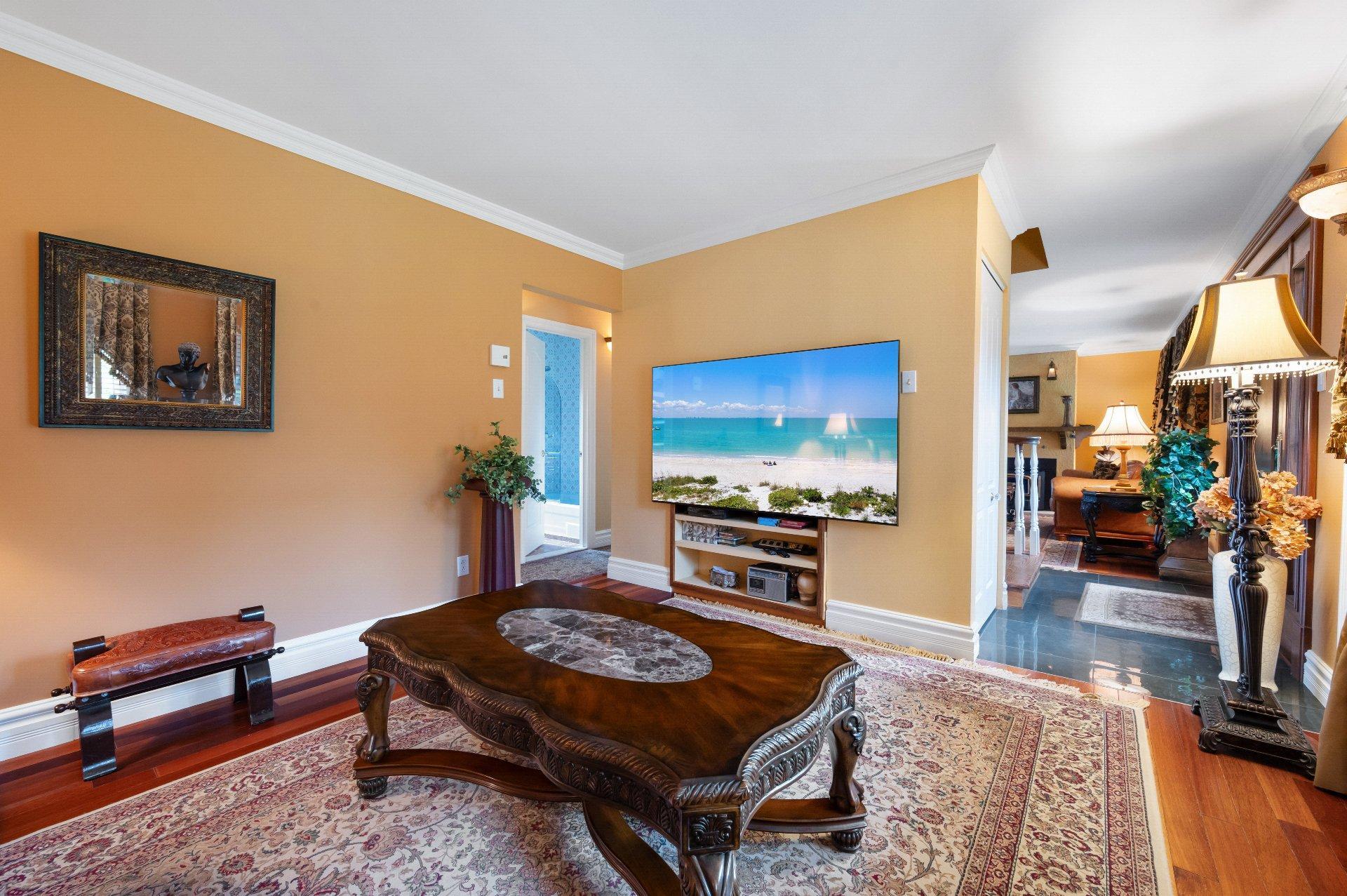 









1334


Rue des Peupliers

,
Mont-Saint-Hilaire,




QC
J3G2W3

