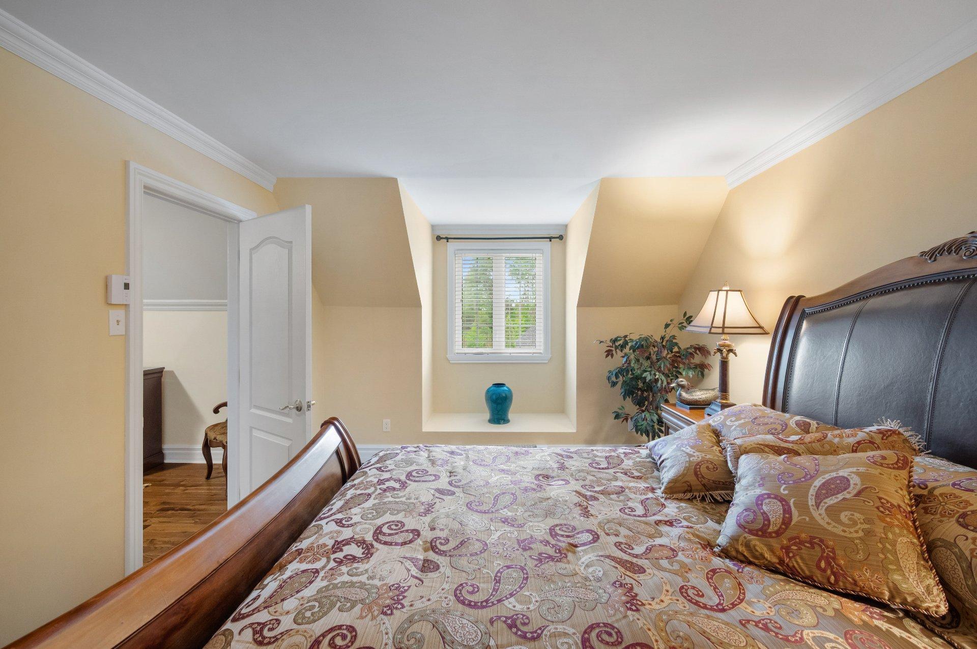 









1334


Rue des Peupliers

,
Mont-Saint-Hilaire,




QC
J3G2W3

