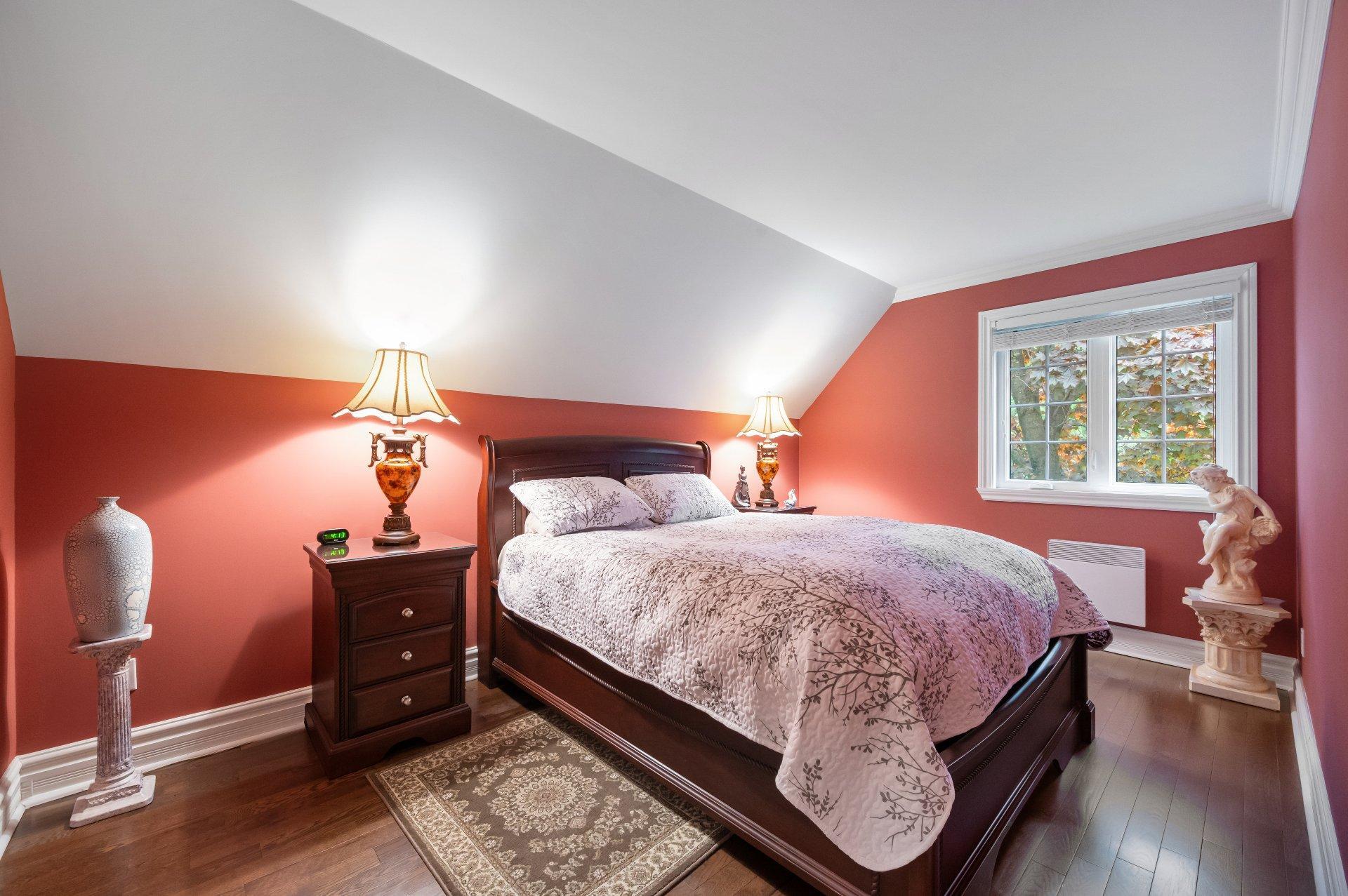 









1334


Rue des Peupliers

,
Mont-Saint-Hilaire,




QC
J3G2W3

