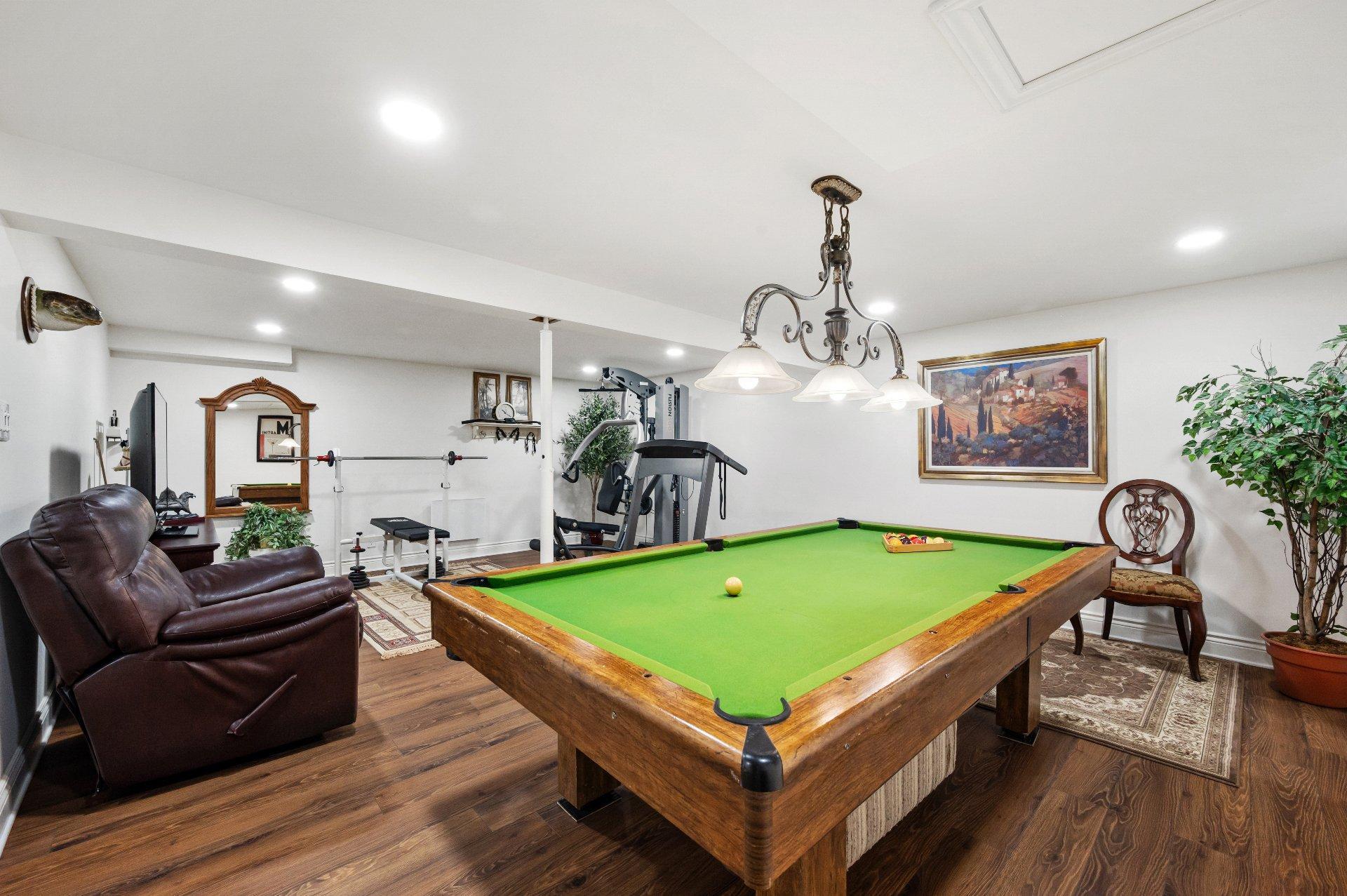 









1334


Rue des Peupliers

,
Mont-Saint-Hilaire,




QC
J3G2W3

