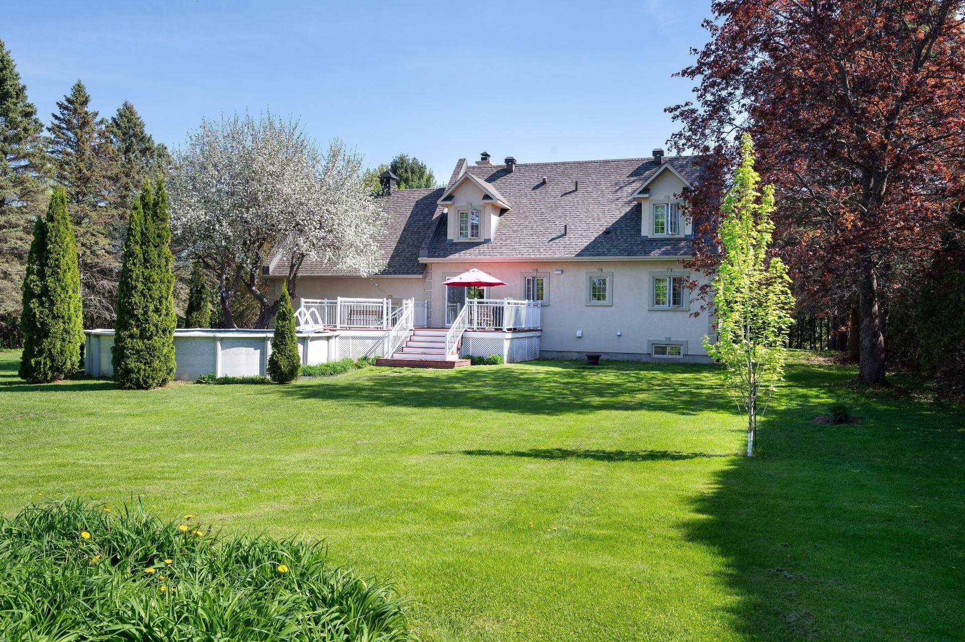 









1334


Rue des Peupliers

,
Mont-Saint-Hilaire,




QC
J3G2W3

