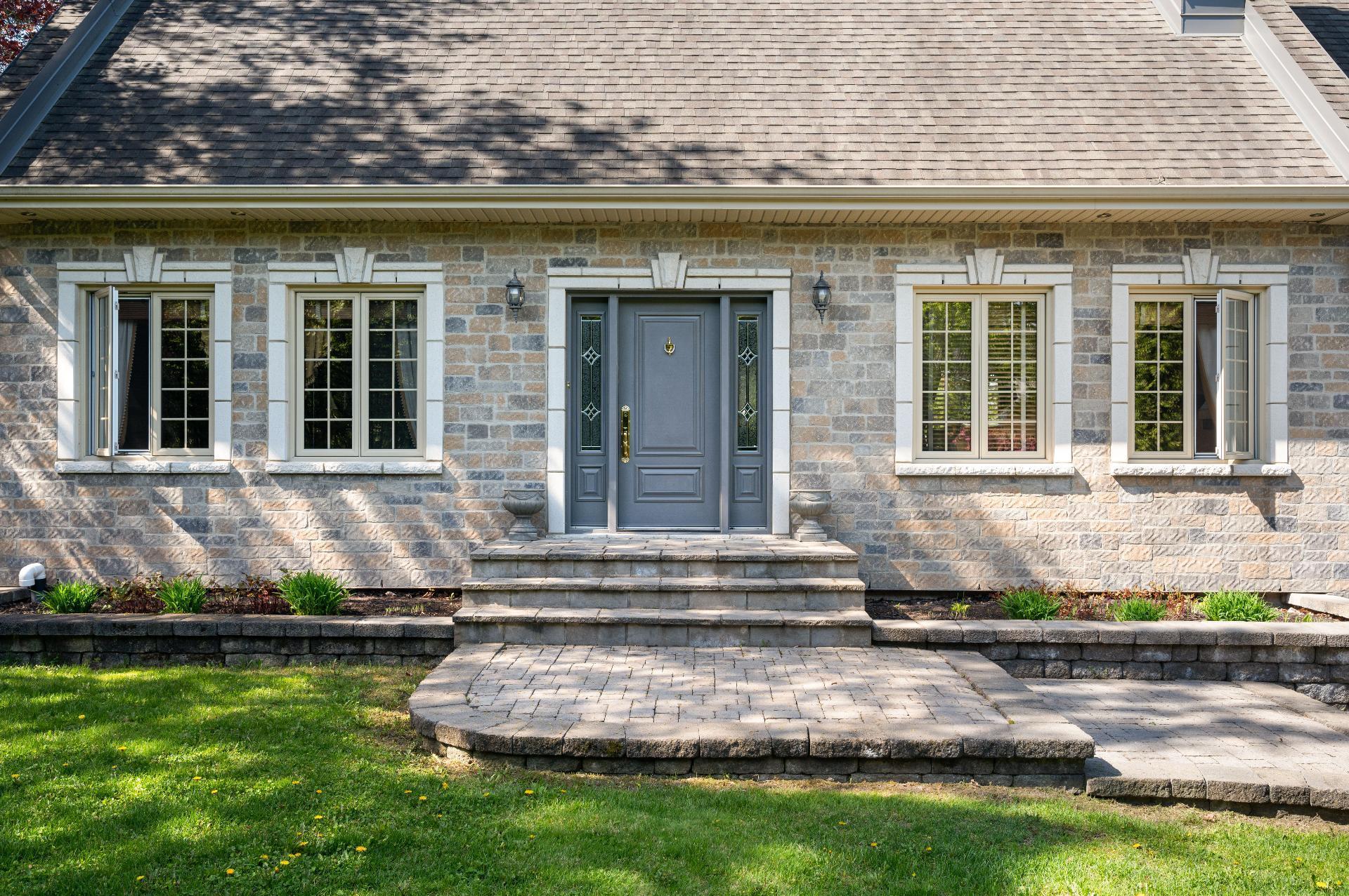 









1334


Rue des Peupliers

,
Mont-Saint-Hilaire,




QC
J3G2W3

