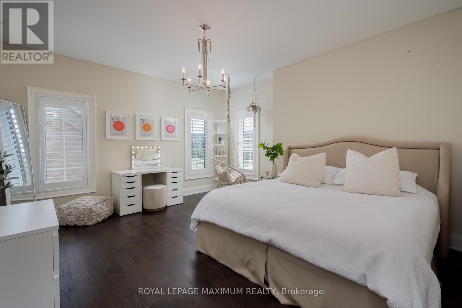 












49 MARY NATASHA COURT

,
Vaughan,




Ontario
L4H4N6

