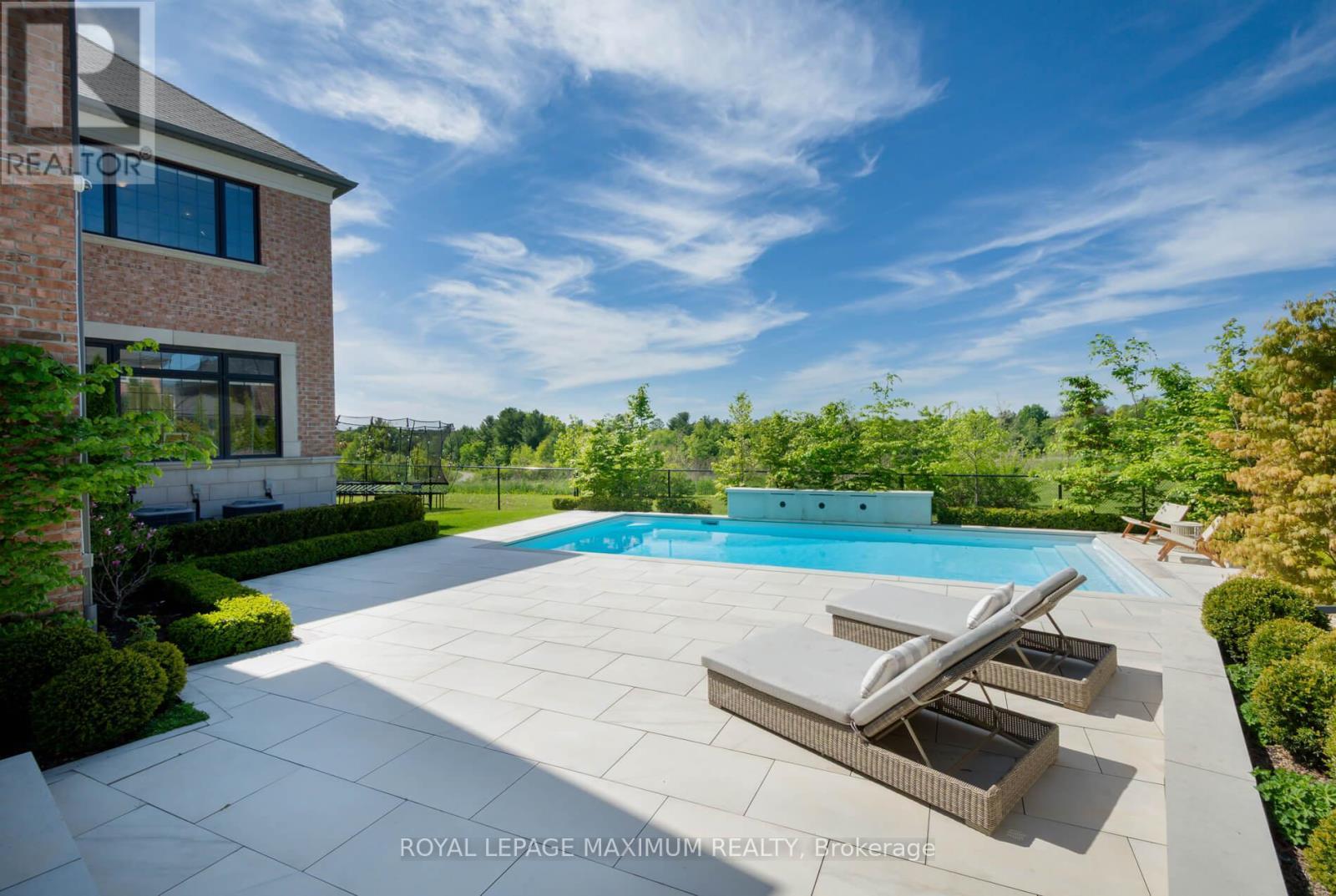 












49 MARY NATASHA COURT

,
Vaughan,




Ontario
L4H4N6

