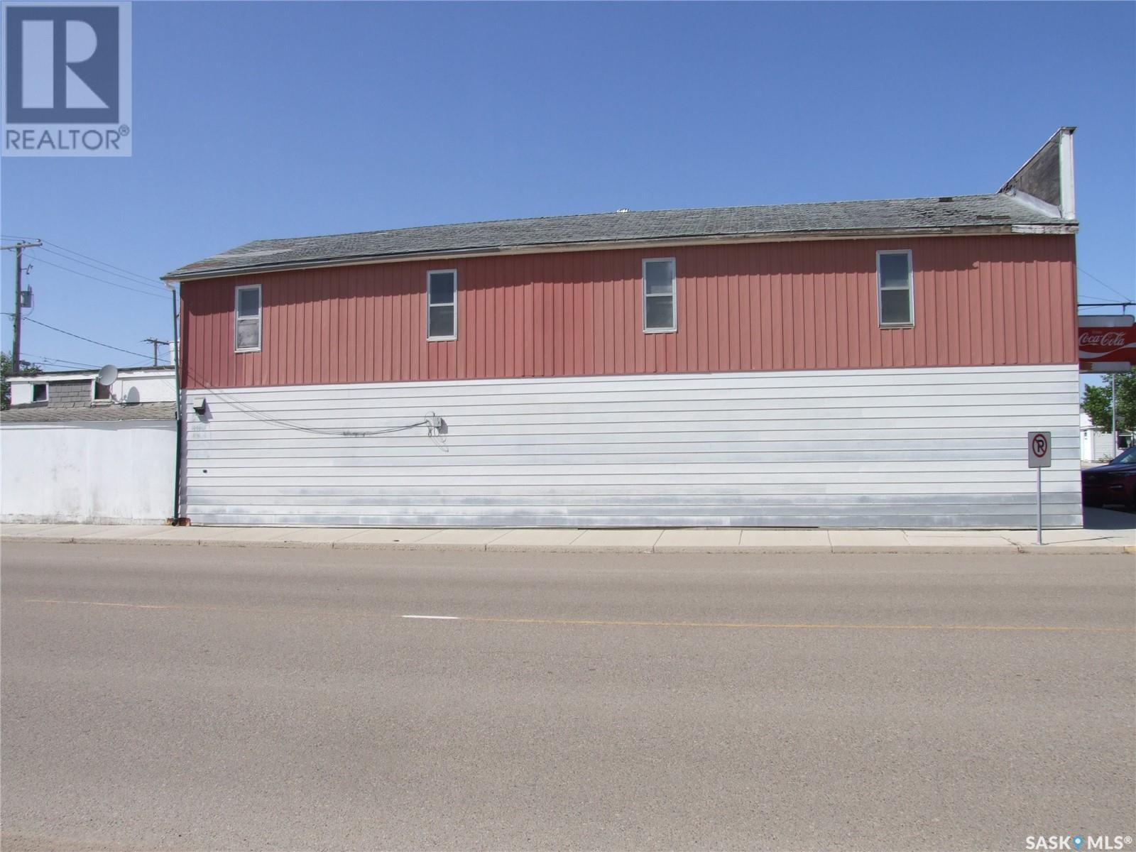 












101 Main STREET

,
Eatonia,




Saskatchewan
S0L0Y0

