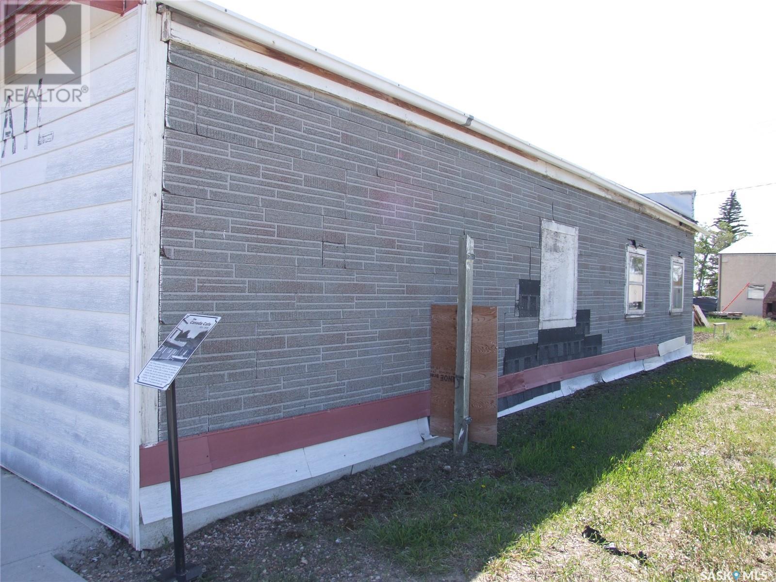 












101 Main STREET

,
Eatonia,




Saskatchewan
S0L0Y0

