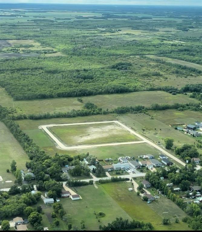 












18 0 Strollway Avenue

,
Winnipeg Beach,







Manitoba
R0C3G0

