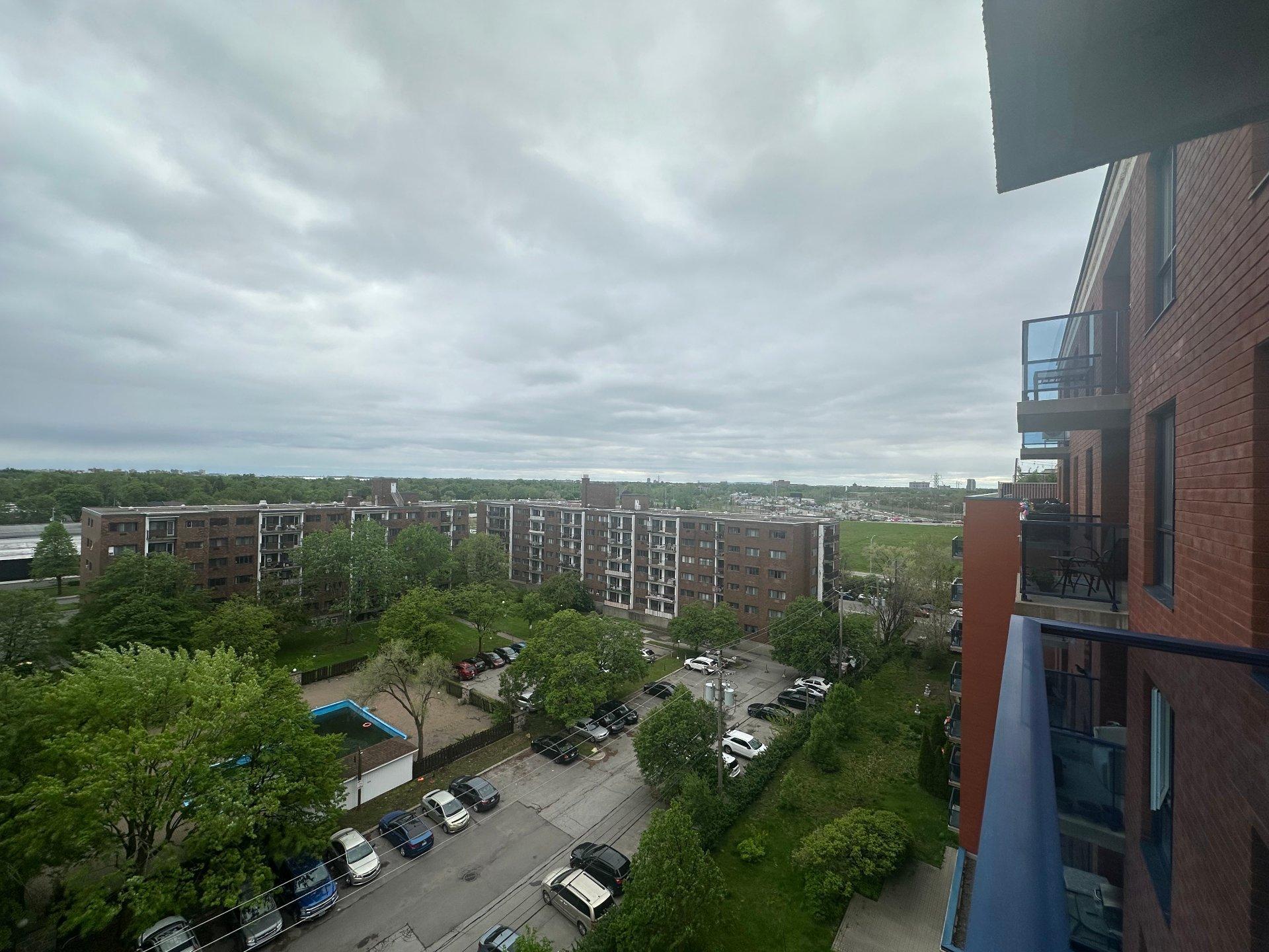 









385


Boul. Deguire

, 908,
Montréal (Saint-Laurent),




QC
H4N0A7

