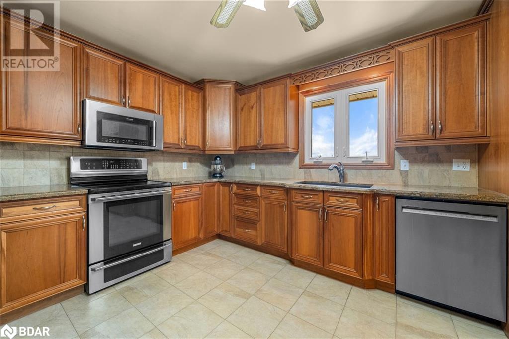 












3286 COUNTY ROAD 3 Road

,
Prince Edward County,




Ontario
K0K1L0


