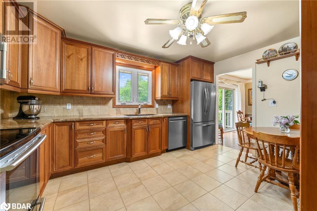 












3286 COUNTY ROAD 3 Road

,
Prince Edward County,




Ontario
K0K1L0

