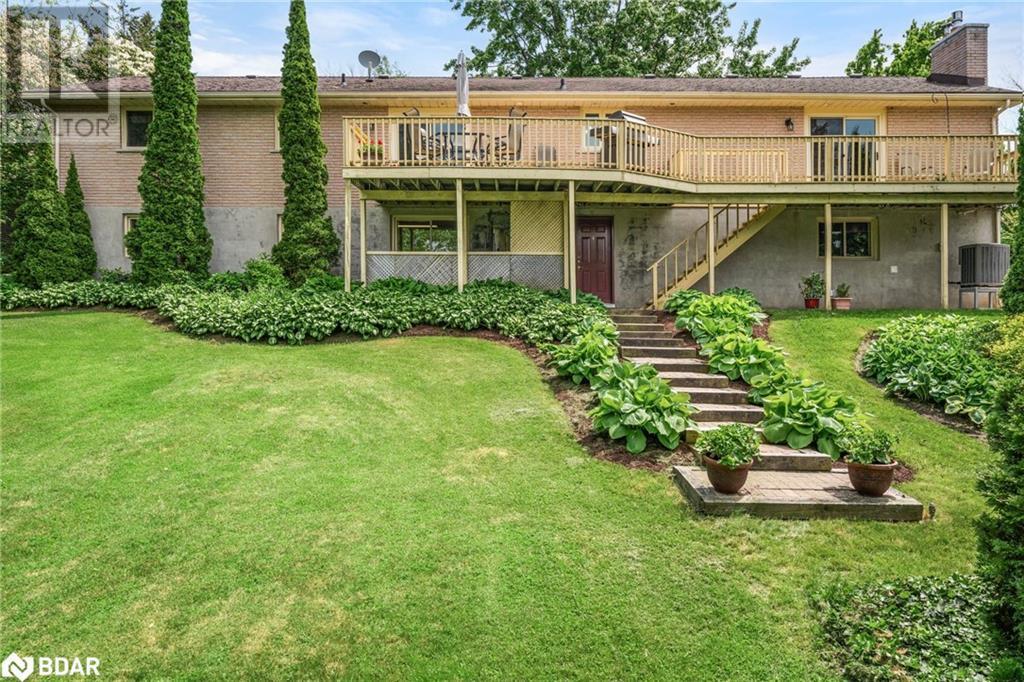 












3286 COUNTY ROAD 3 Road

,
Prince Edward County,




Ontario
K0K1L0

