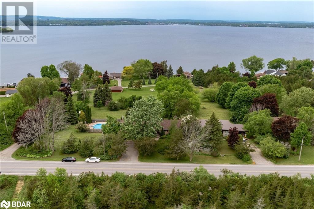 












3286 COUNTY ROAD 3 Road

,
Prince Edward County,




Ontario
K0K1L0

