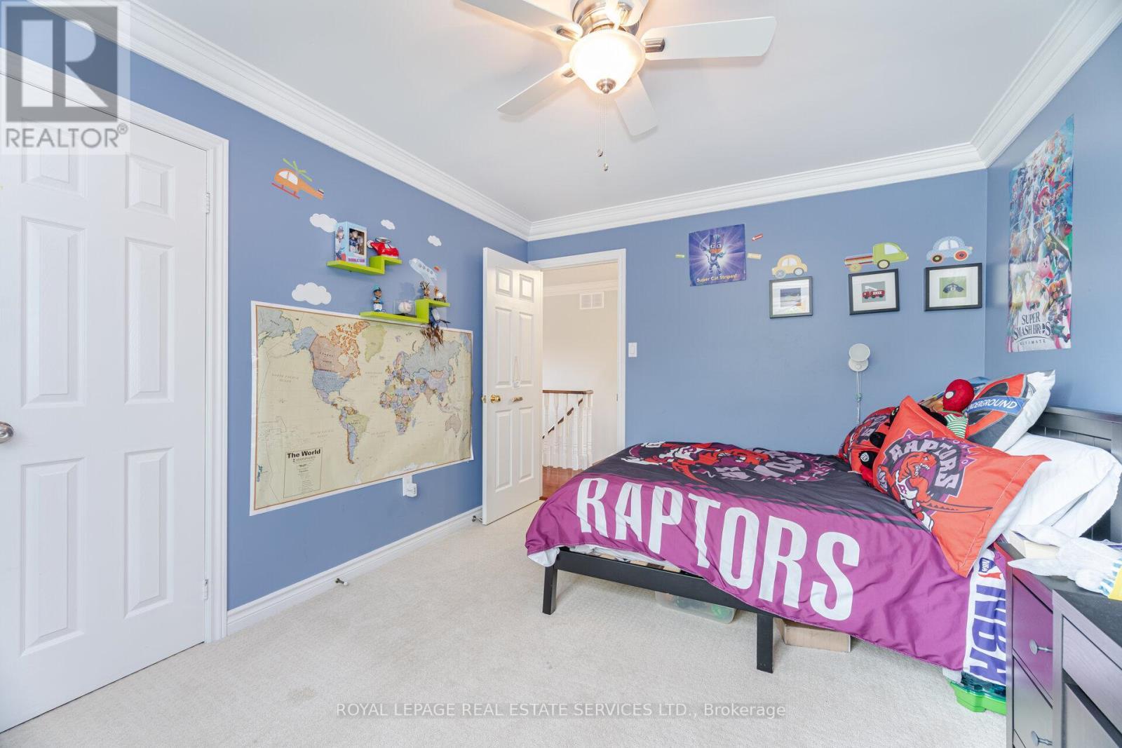 












2853 ROSEWOOD LANE

,
Oakville,




Ontario
L6J7M5

