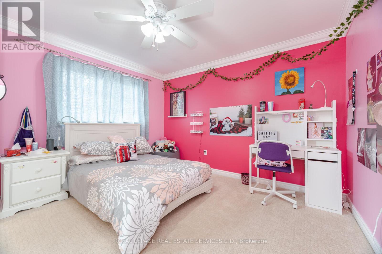 












2853 ROSEWOOD LANE

,
Oakville,




Ontario
L6J7M5

