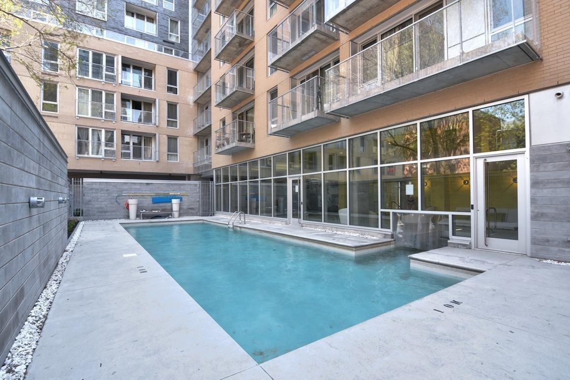 









1414


Rue Chomedey

, 511,
Montréal (Ville-Marie),




QC
H3H0A2

