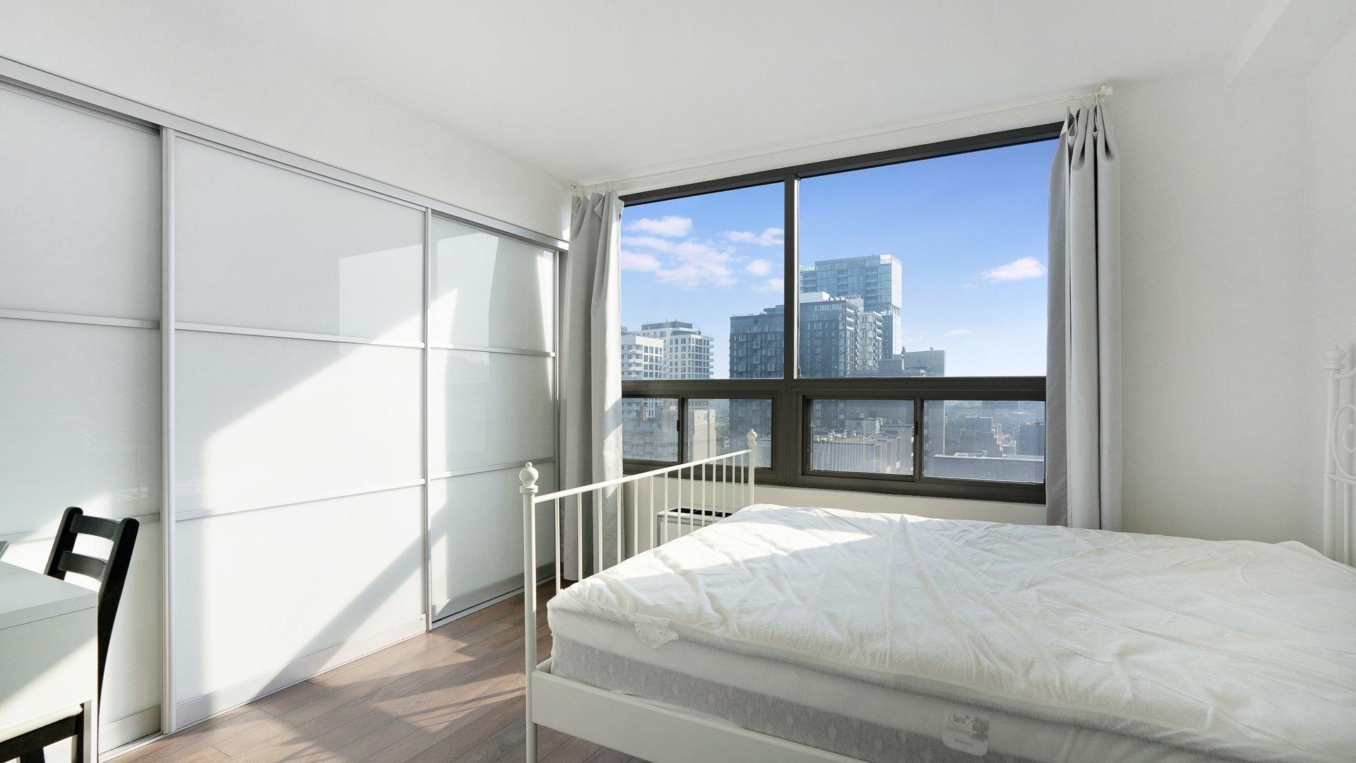 









1390


Rue du Fort

, 1807,
Montréal (Ville-Marie),




QC
H3H2R7

