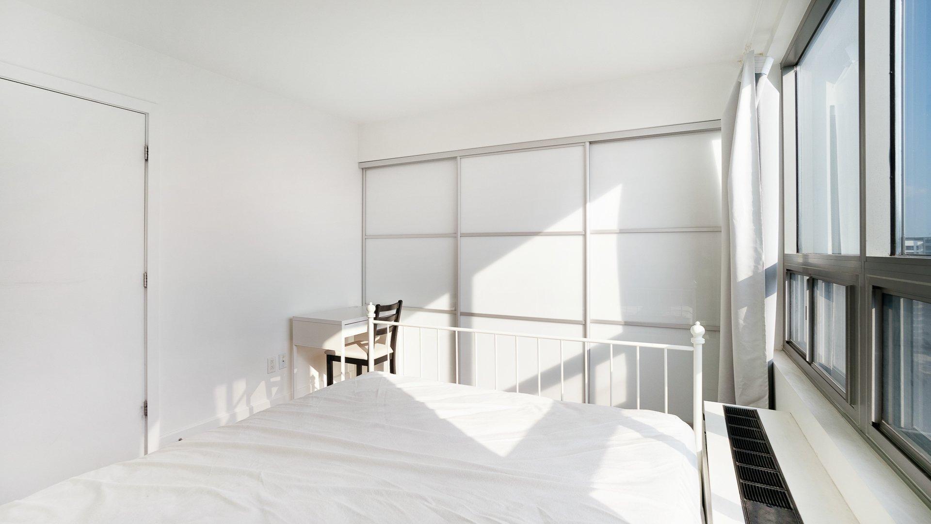 









1390


Rue du Fort

, 1807,
Montréal (Ville-Marie),




QC
H3H2R7

