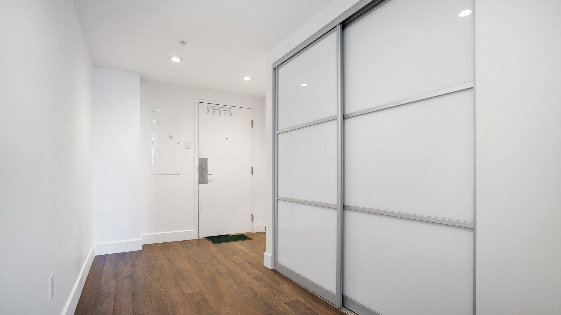 









1390


Rue du Fort

, 1807,
Montréal (Ville-Marie),




QC
H3H2R7

