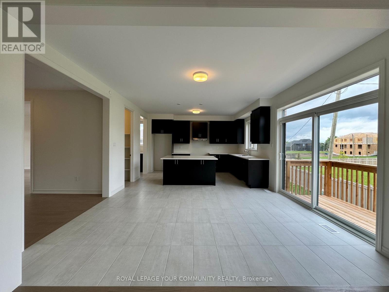 












8 ELDERBERRY WAY

,
Adjala-Tosorontio,




Ontario
L0G1W0

