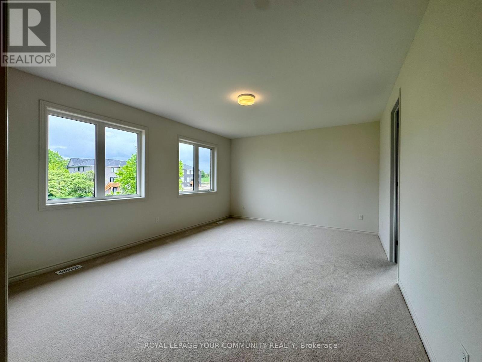 












8 ELDERBERRY WAY

,
Adjala-Tosorontio,




Ontario
L0G1W0

