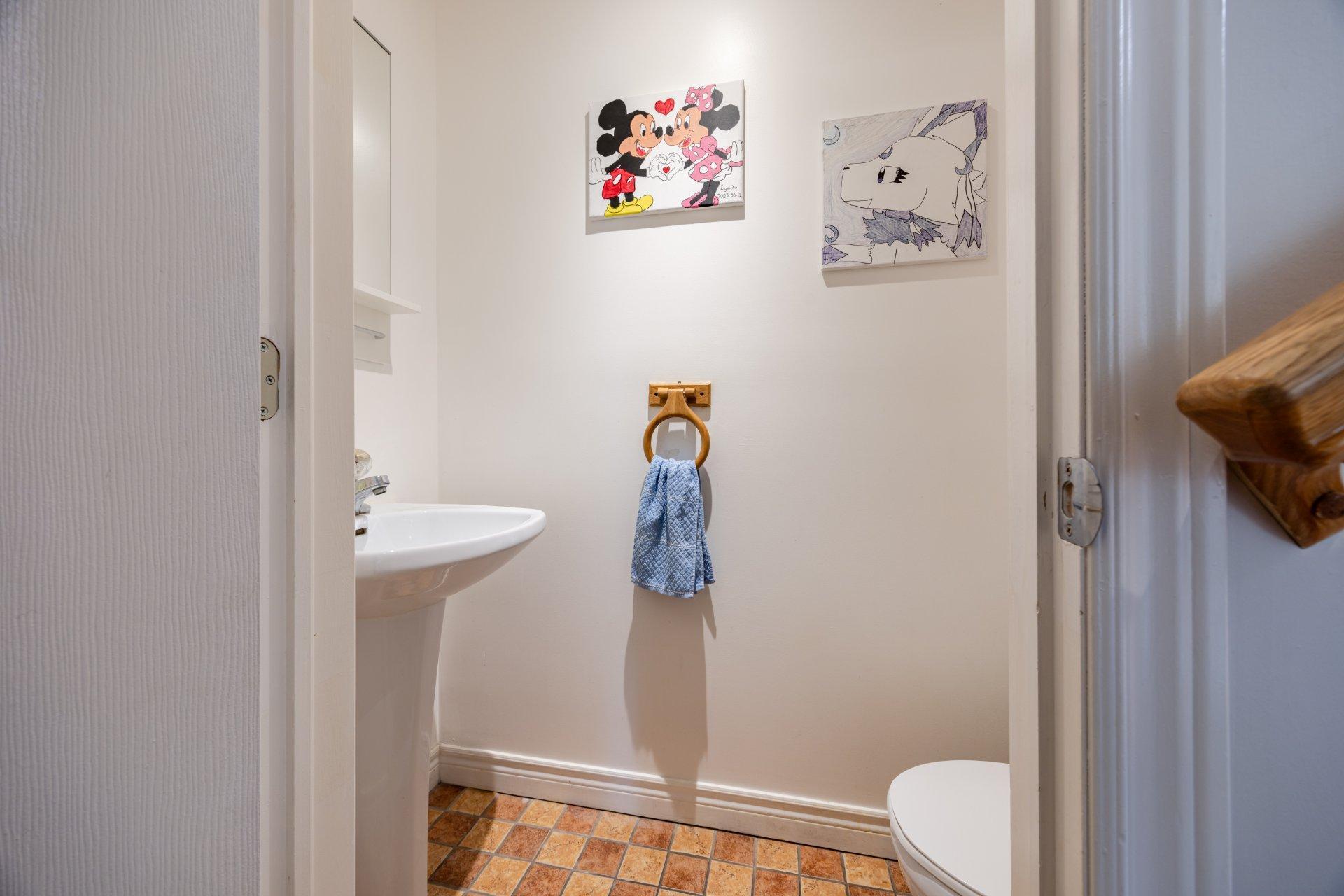 









2229


Rue de la Méditerranée

,
Montréal (Saint-Laurent),




QC
H4R3B1

