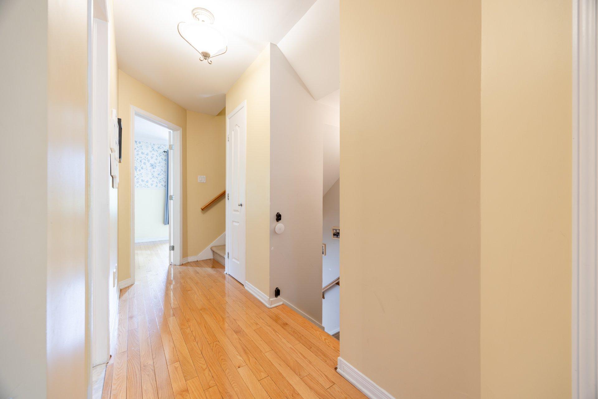 









2229


Rue de la Méditerranée

,
Montréal (Saint-Laurent),




QC
H4R3B1

