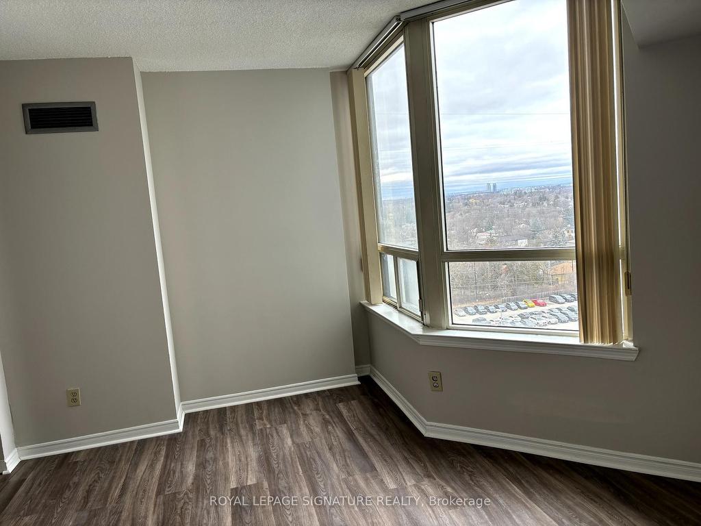 









7


Bishop

Avenue, 1111,
Toronto,




ON
M2M 4J4

