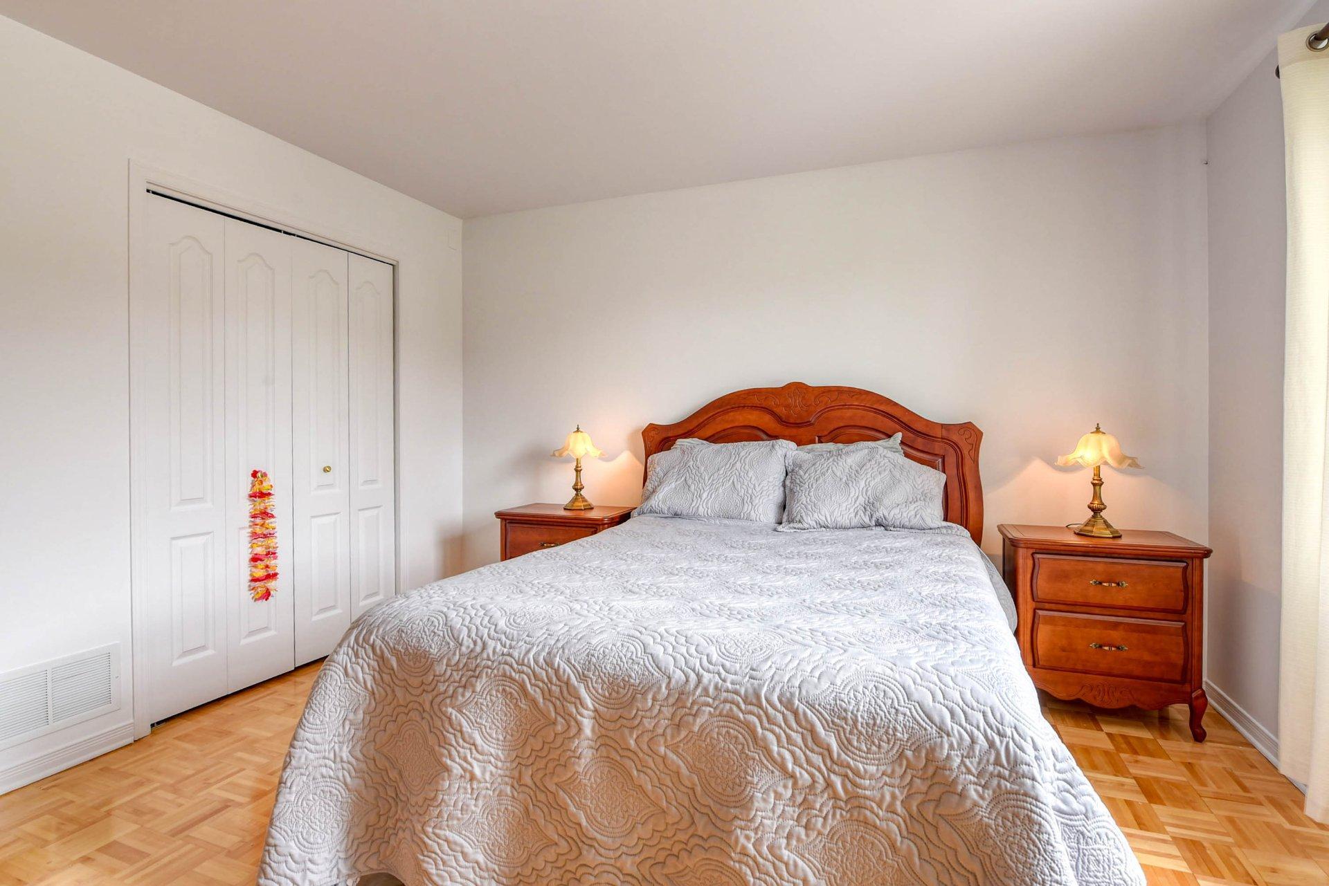 









580


Rue De Coubertin

,
Repentigny (Repentigny),




QC
J5Y3Z6

