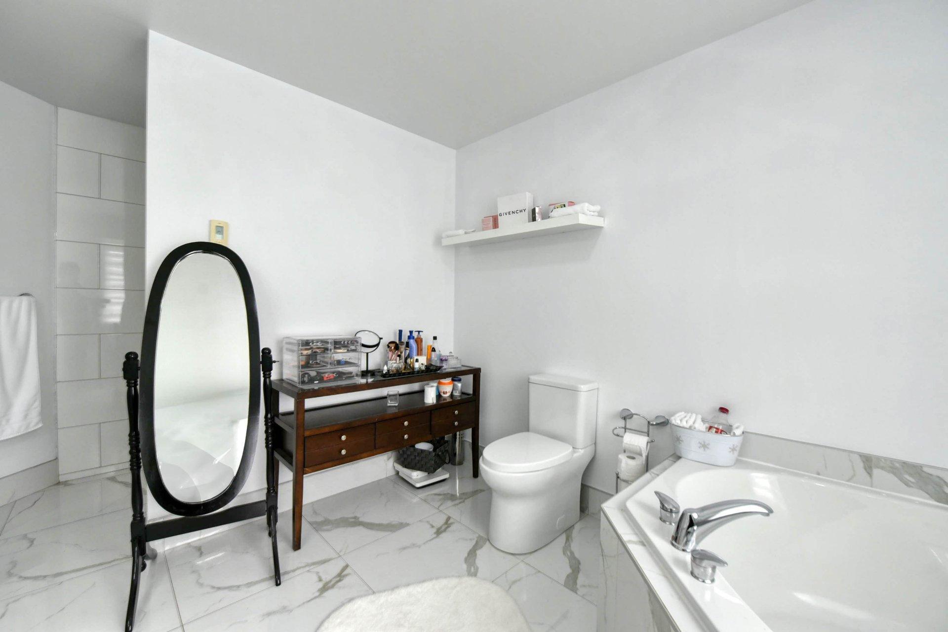 









580


Rue De Coubertin

,
Repentigny (Repentigny),




QC
J5Y3Z6


