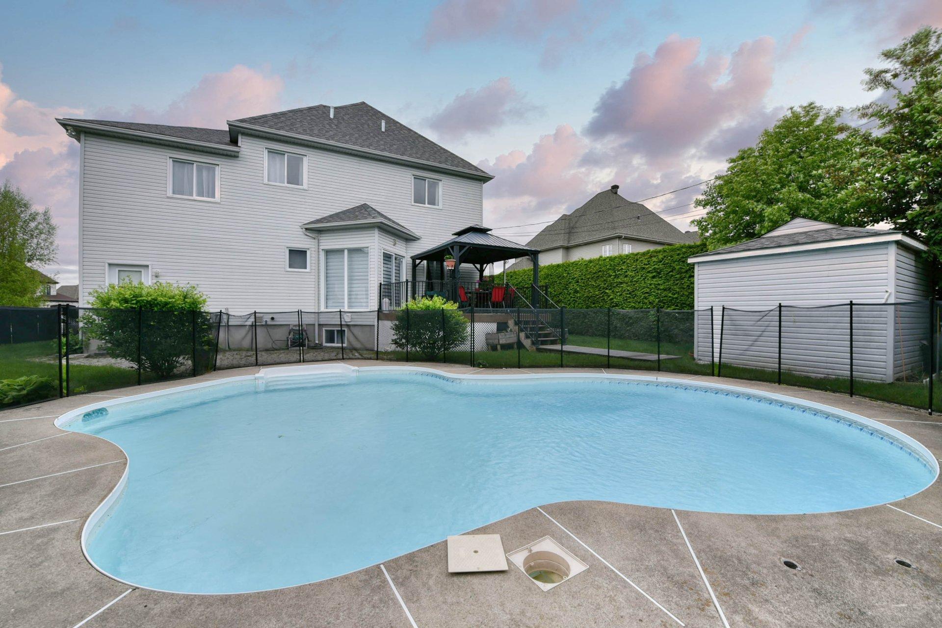 









580


Rue De Coubertin

,
Repentigny (Repentigny),




QC
J5Y3Z6

