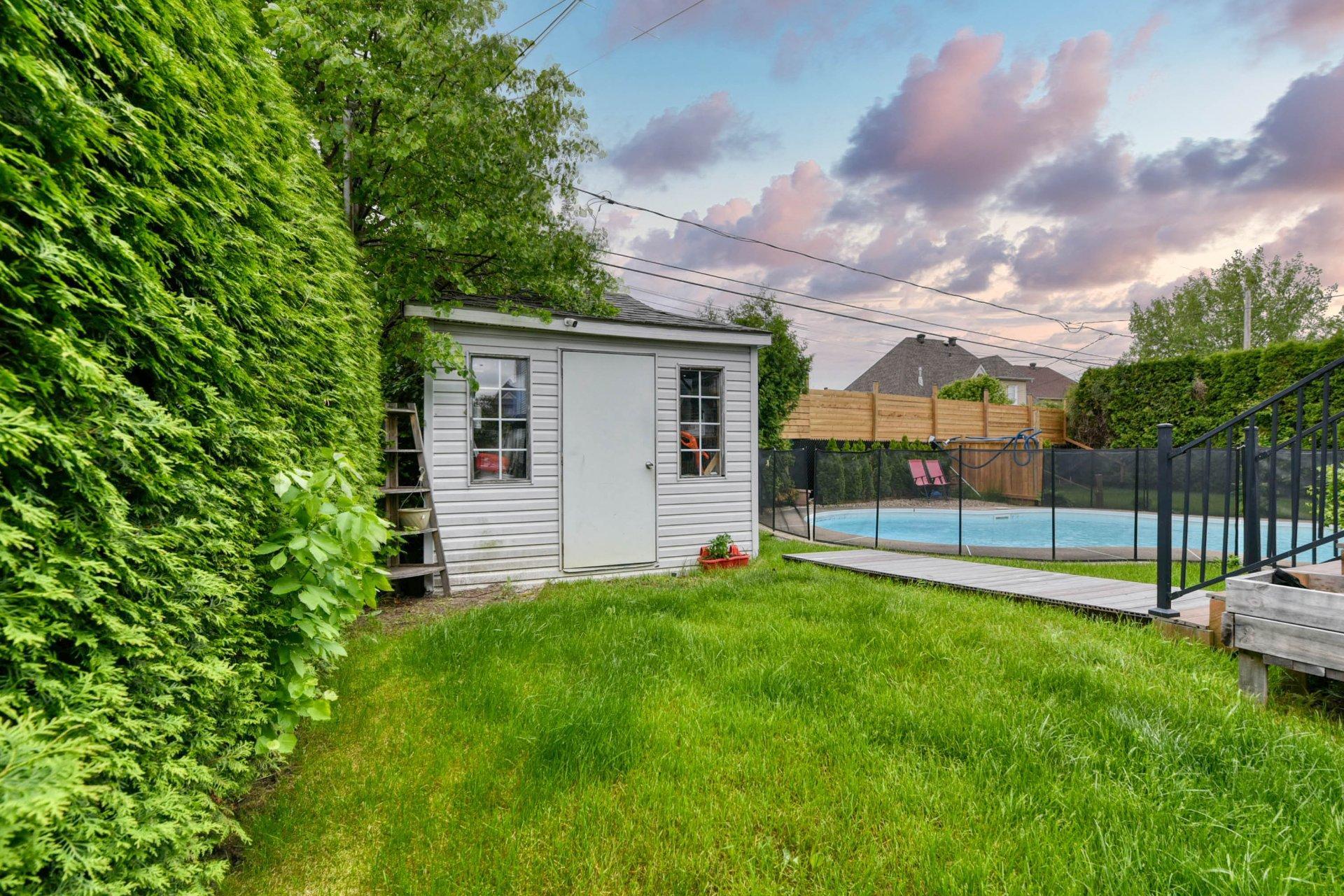 









580


Rue De Coubertin

,
Repentigny (Repentigny),




QC
J5Y3Z6

