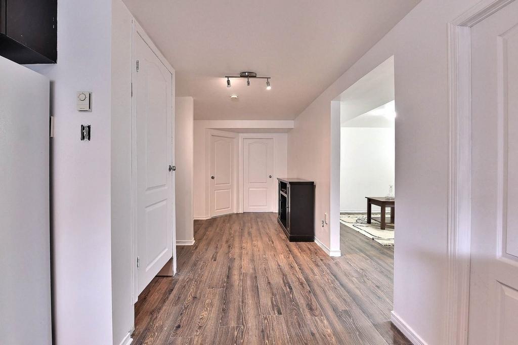 









580


Rue De Coubertin

,
Repentigny (Repentigny),




QC
J5Y3Z6

