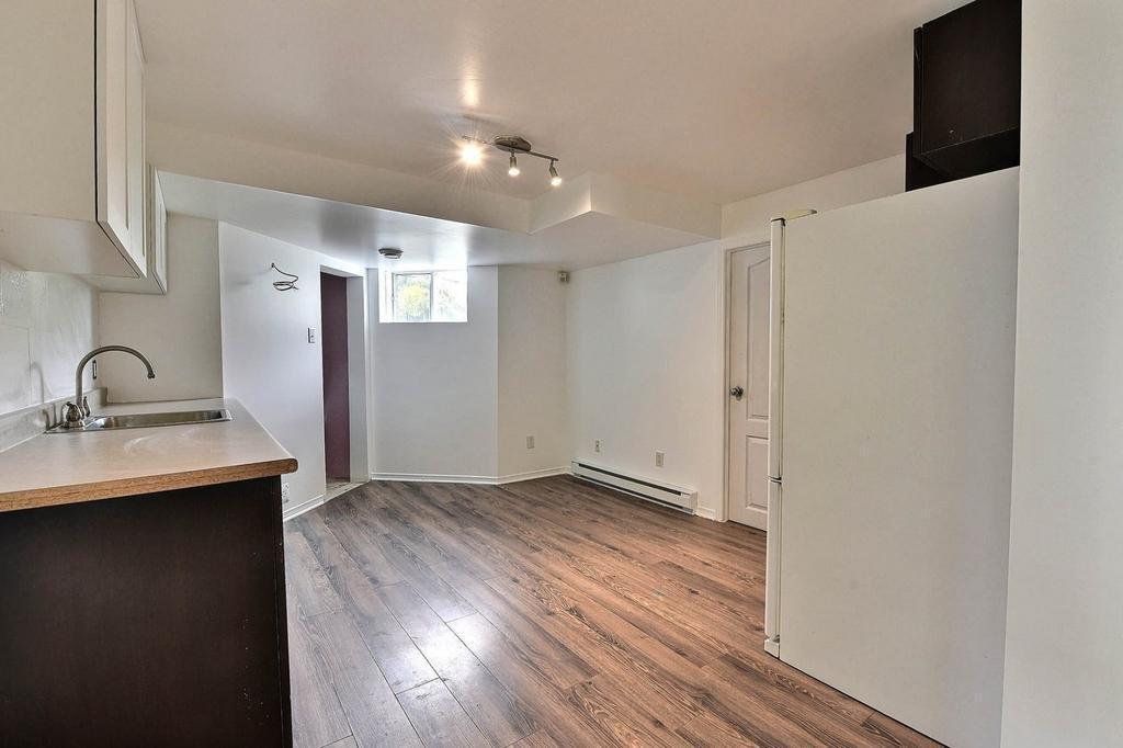 









580


Rue De Coubertin

,
Repentigny (Repentigny),




QC
J5Y3Z6

