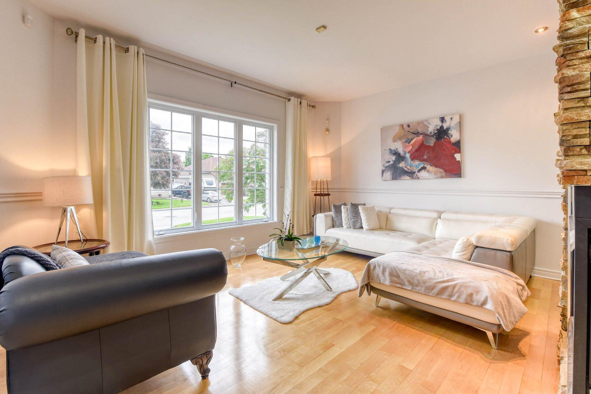 









580


Rue De Coubertin

,
Repentigny (Repentigny),




QC
J5Y3Z6

