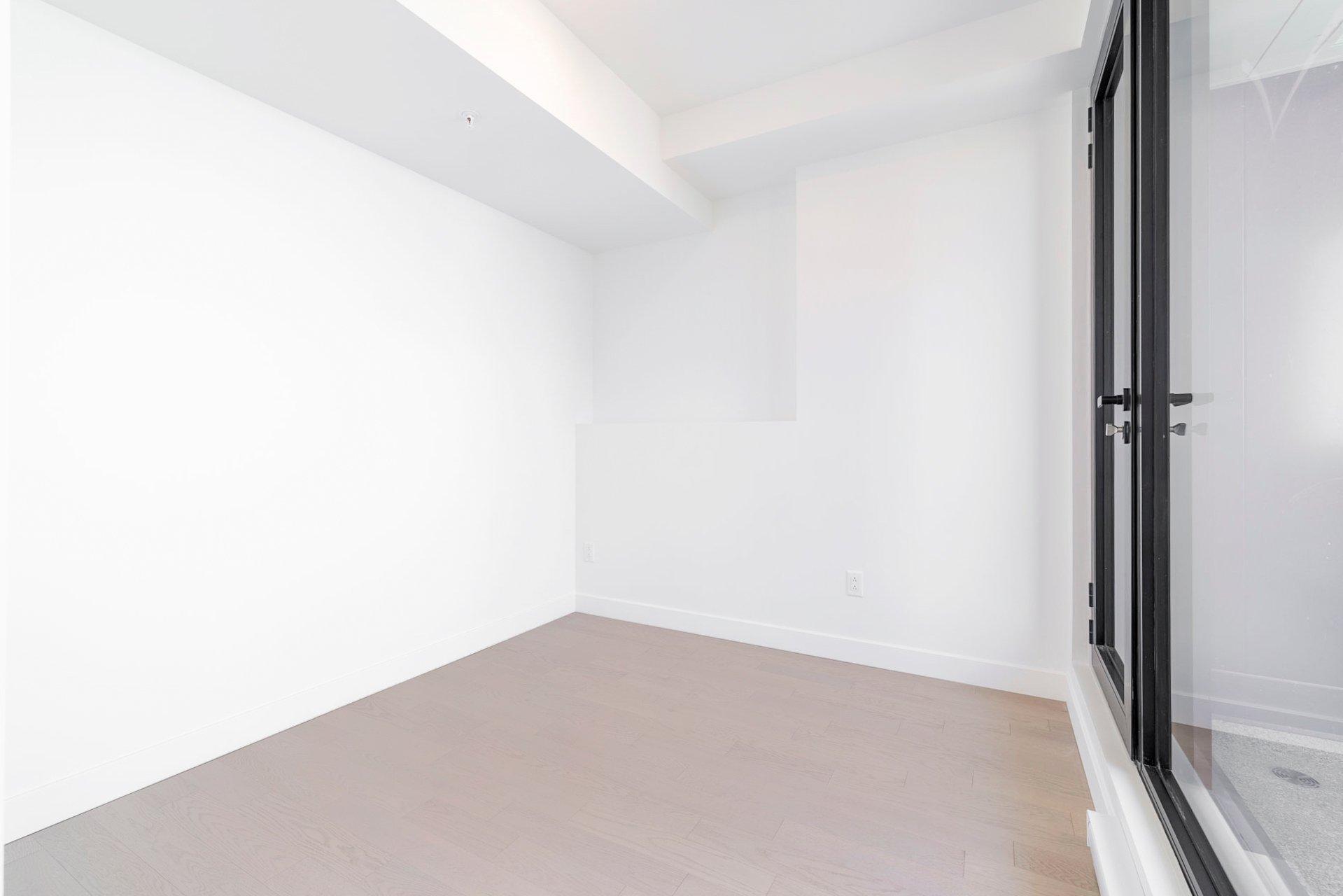 









1210


Rue Jeanne-Mance

, 4310,
Montréal (Ville-Marie),




QC
H2X1M1

