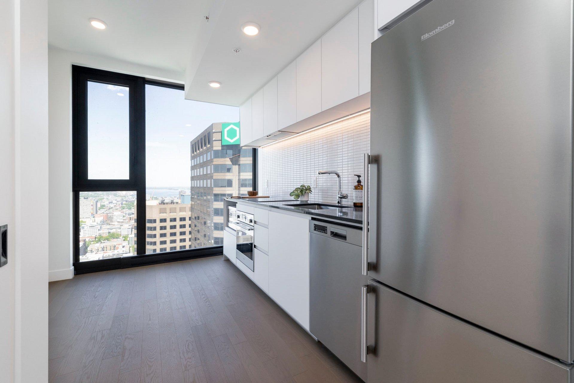 









1210


Rue Jeanne-Mance

, 4310,
Montréal (Ville-Marie),




QC
H2X1M1

