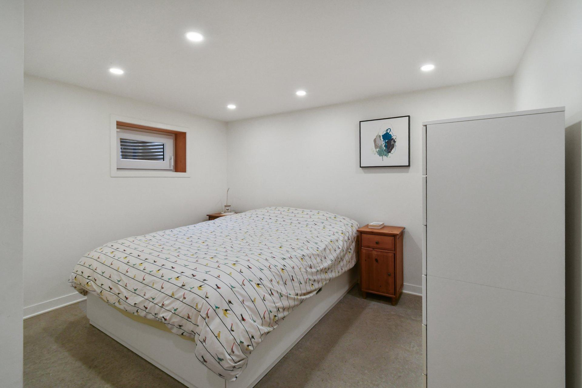 









7507


Rue Boyer

,
Montréal (Villeray/Saint-Michel/Parc-Extension),




QC
H2R2R9

