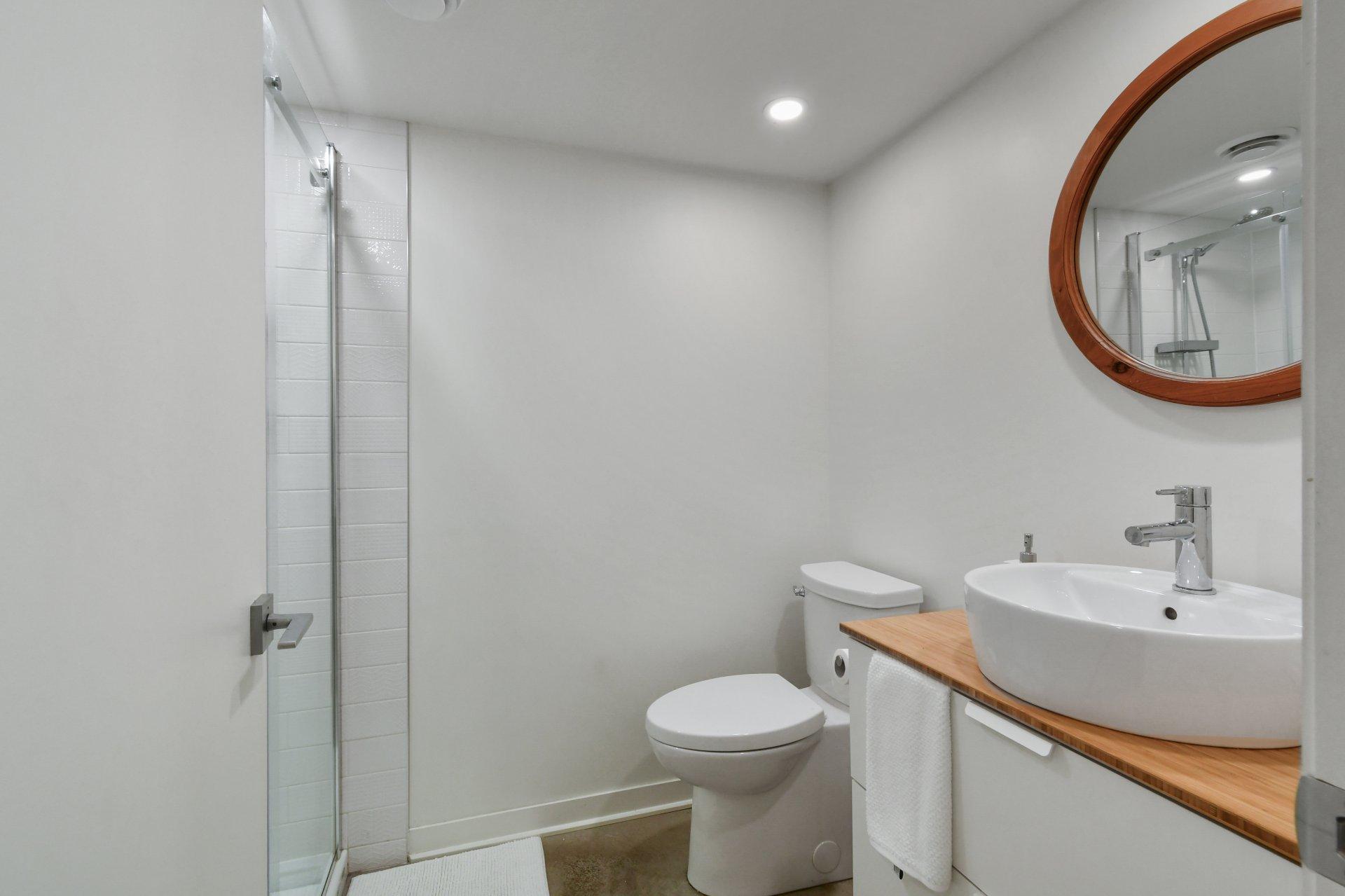 









7507


Rue Boyer

,
Montréal (Villeray/Saint-Michel/Parc-Extension),




QC
H2R2R9

