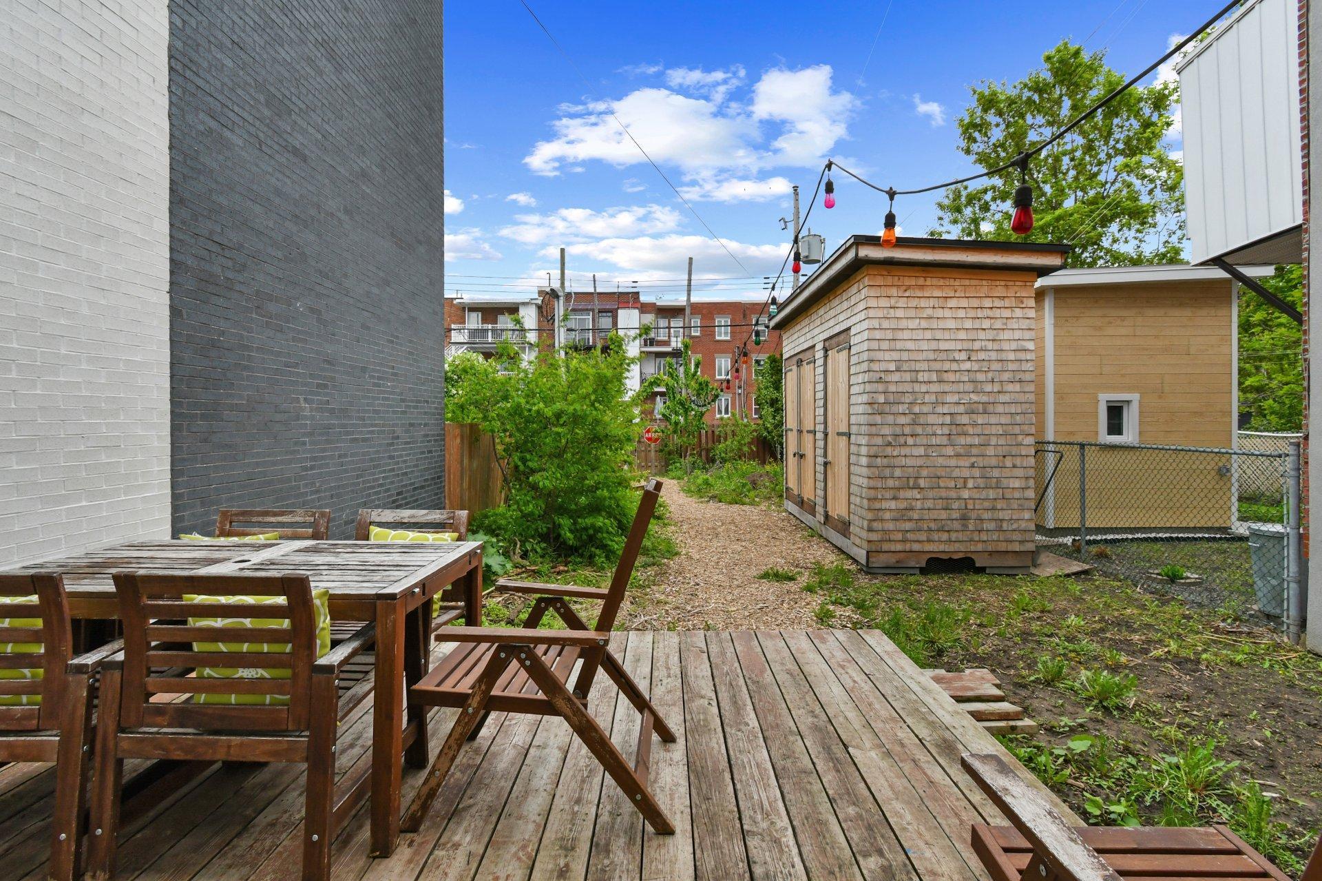 









7507


Rue Boyer

,
Montréal (Villeray/Saint-Michel/Parc-Extension),




QC
H2R2R9

