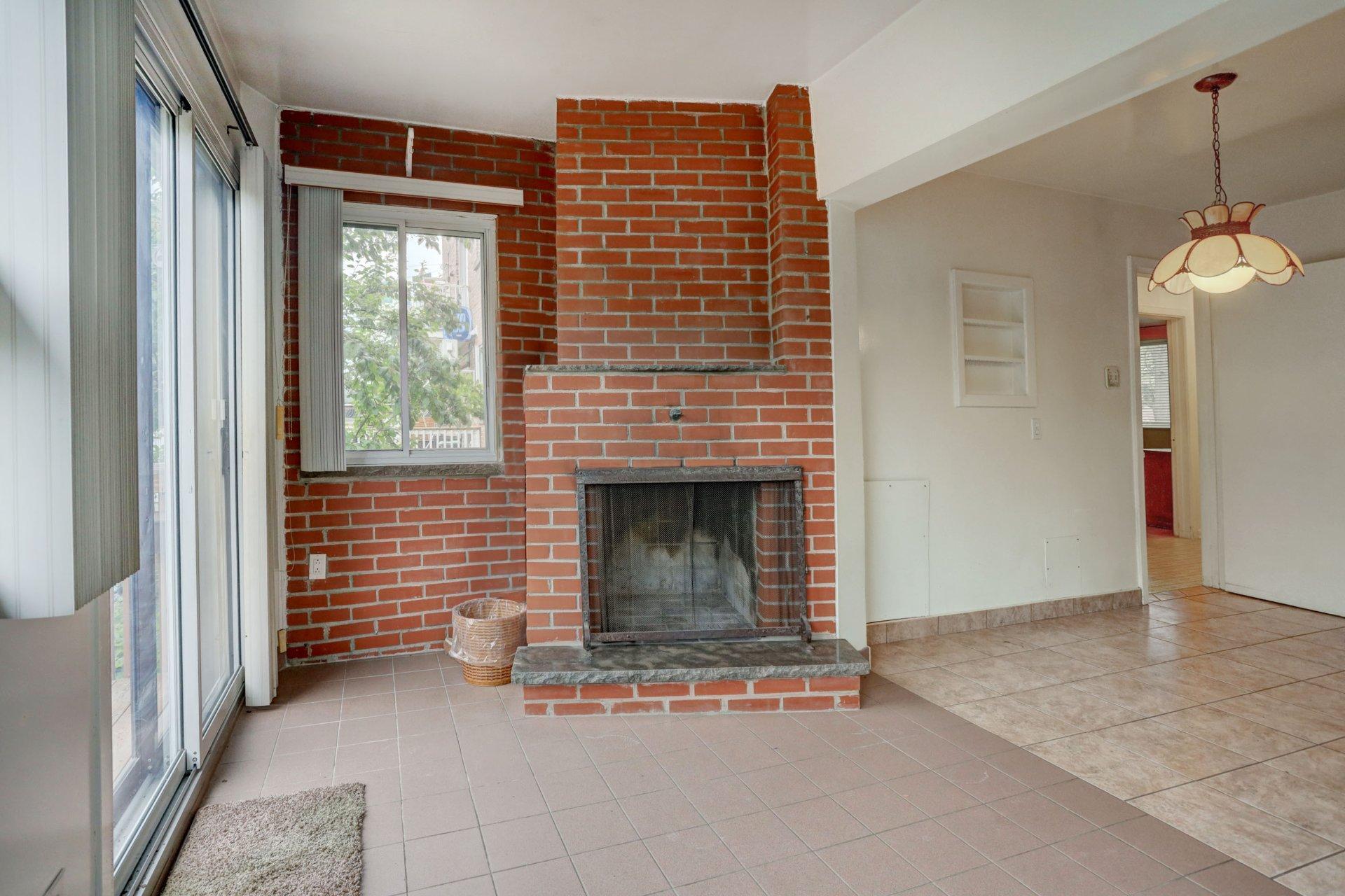 









5140

 - 5144


Av. Rosedale

,
Montréal (Côte-des-Neiges/Notre-Dame-de-Grâce),




QC
H4V2H6

