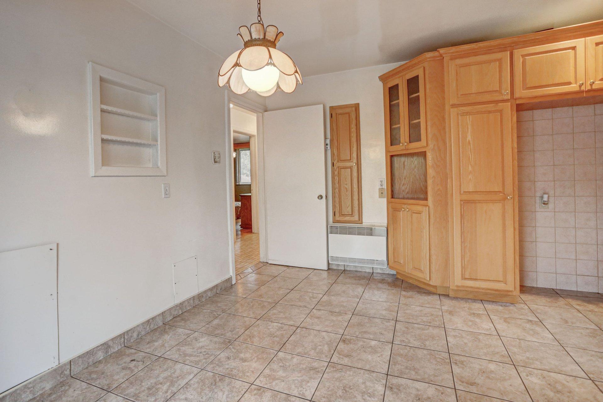 









5140

 - 5144


Av. Rosedale

,
Montréal (Côte-des-Neiges/Notre-Dame-de-Grâce),




QC
H4V2H6

